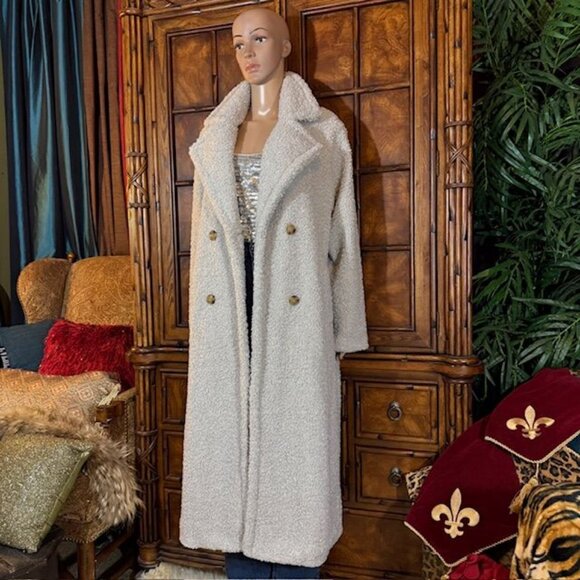 G by Giuliana Black Label Pale Gray Faux Shearling Teddy Double Breast Long Coat - Picture 2 of 15